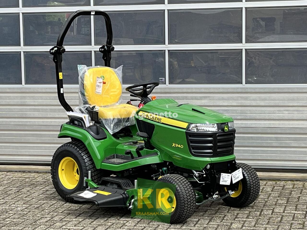 novi John Deere X940 54 traktor kosilica