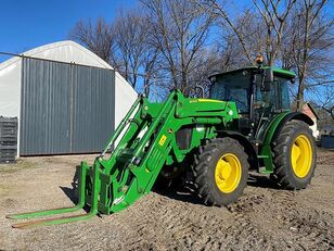 John Deere 5100M traktor točkaš