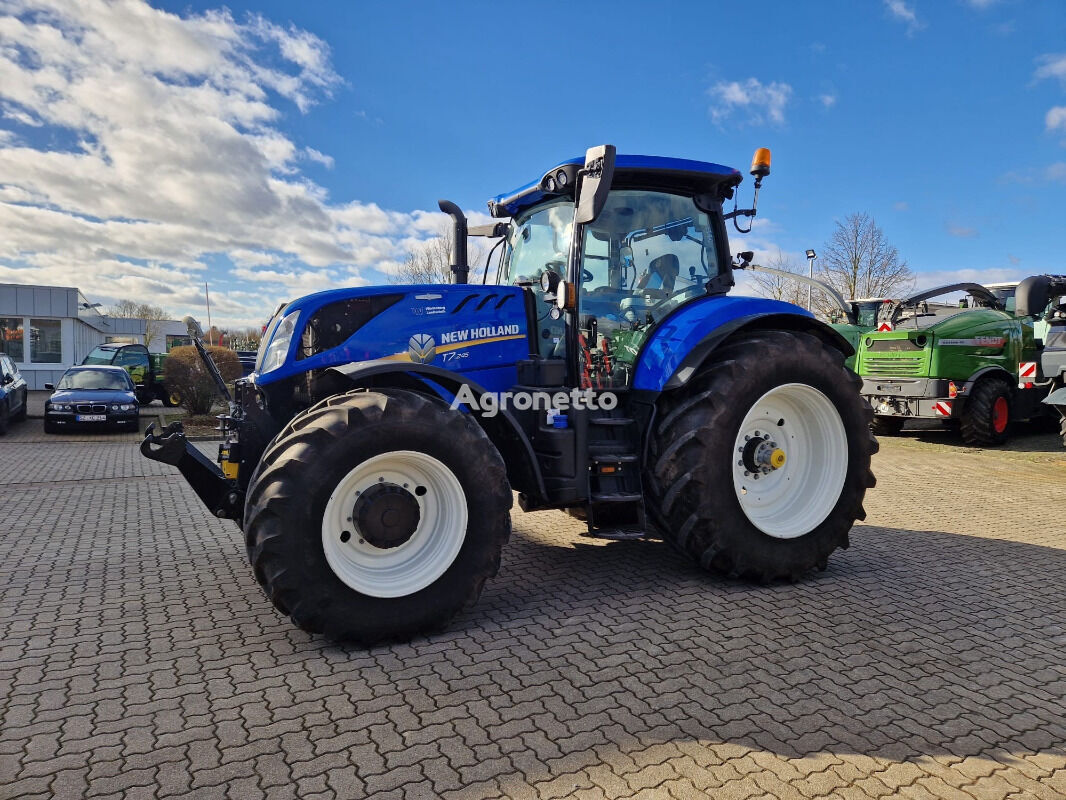 New Holland T7.245 traktor točkaš